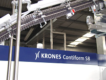 Transportador de Preforma y Sopladora.